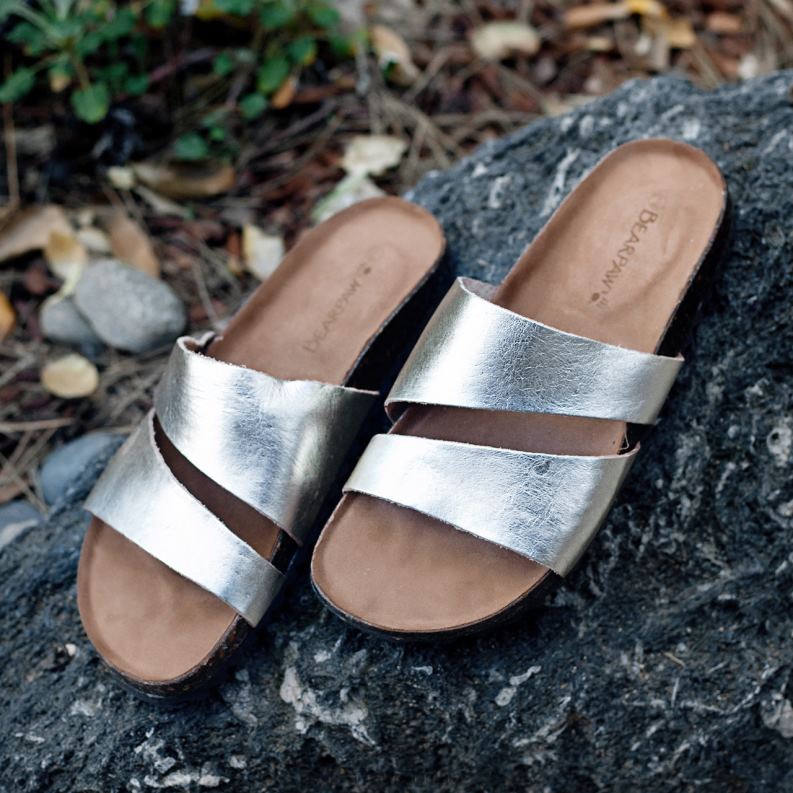 BEARPAW 8B2H455 sandalias champán mujer desaparecido en combate